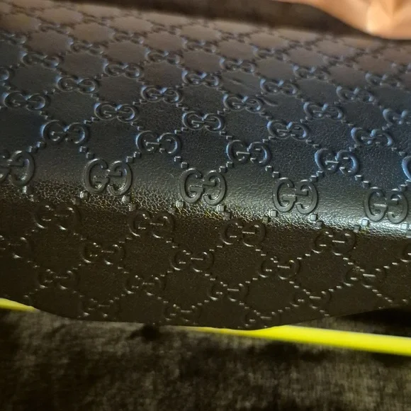 Authentic  Gucci G Logos /Brown Embossed Pattern      Case Only! - Picture 2 of 8